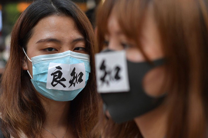 Hong Kong akan Larang Penggunaan Masker Selama Demonstrasi