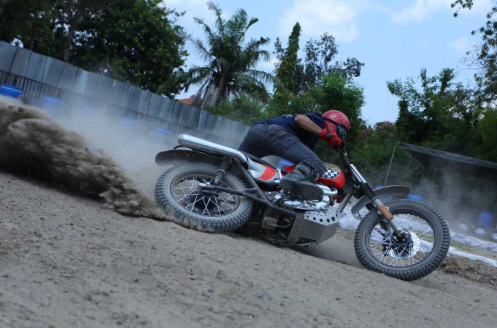 Kenalan dengan Ontoseno, Motor Kustom Berbanderol Rp60 Ribu