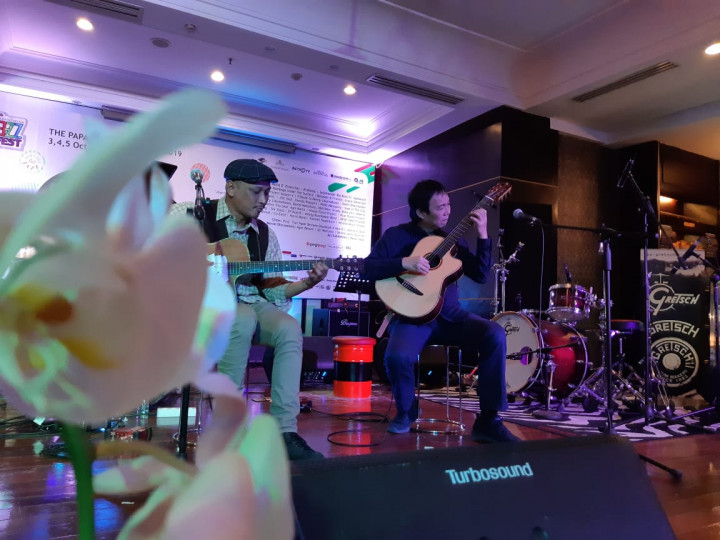 Belajar Gitar Bersama Jubing di The Papandayan Jazz Fest 2019