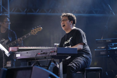 Kisah Erwin Gutawa Diajak Nge-band Fariz RM