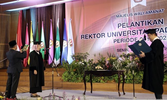 Rina Siap Bawa Unpad Melesat Tembus 500 Dunia
