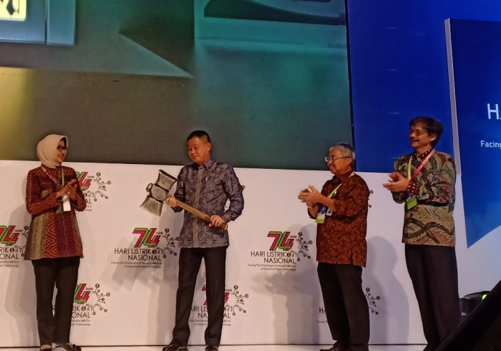 Kapasitas Listrik Terpasang RI Masih Kalah Jauh Dibanding Tiongkok