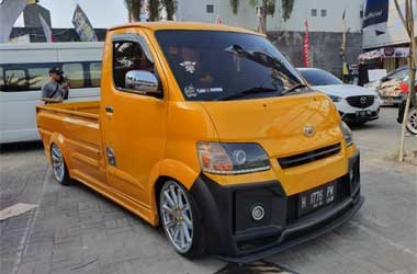 Modifikator Kota Pahlawan Bertarung di Daihatsu Dress Up Challenge