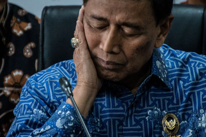 Warga Berbondong ke RSUD Berkah untuk Lihat Wiranto