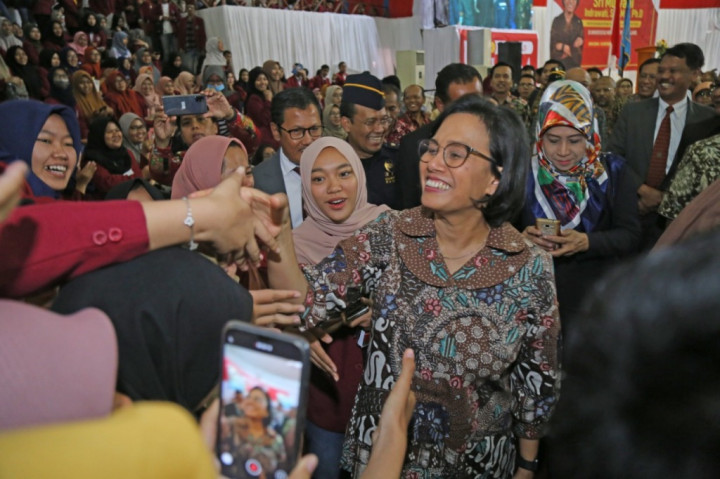 Tahan Banting, Menkeu Dapat Dukungan Bertahan di Kabinet Jokowi