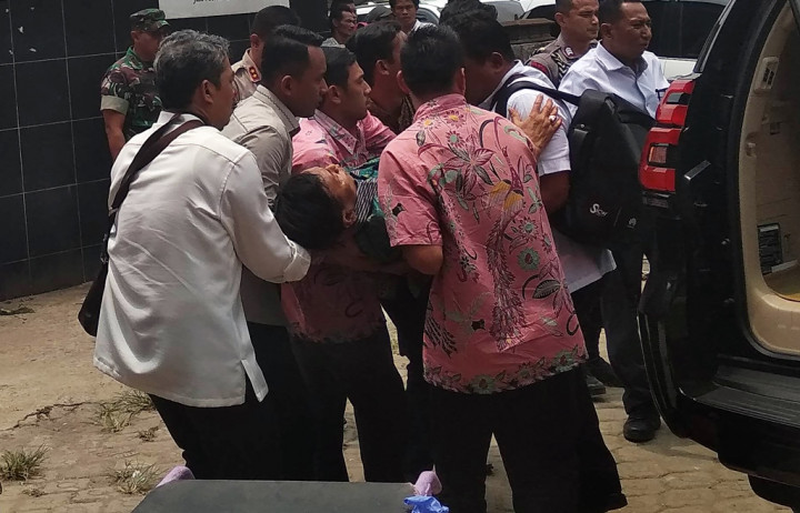 Polisi Didesak Segera Bongkar Motif Penusukan Terhadap Wiranto