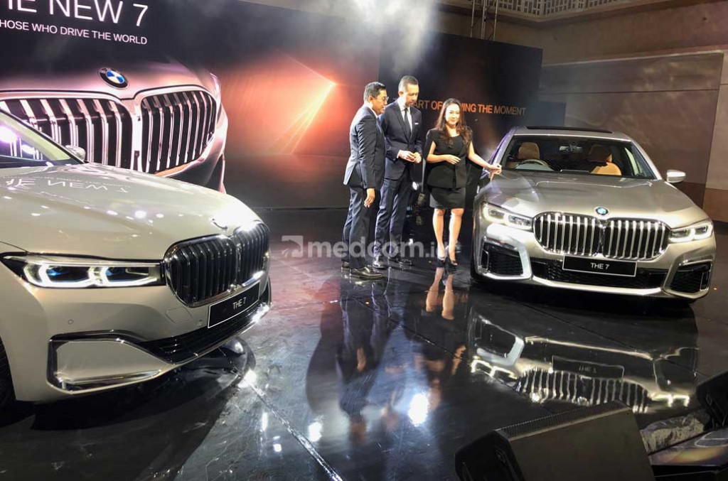 BMW Group Indonesia resmi meluncurkan versi CKD terbaru Seri-7 yang terdapat dalam dua varian. medcom.id/Ahmad Garuda