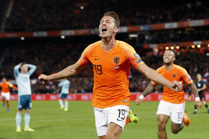 Bungkam Irlandia Utara, Belanda Salip Jerman di Klasemen