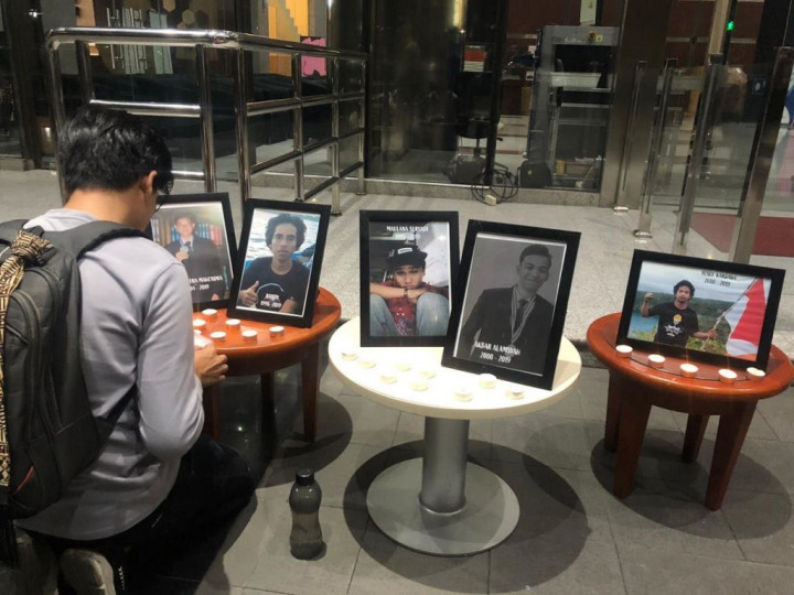 Doa Bersama Kenang Korban Tewas Demonstrasi Penolakan UU KPK