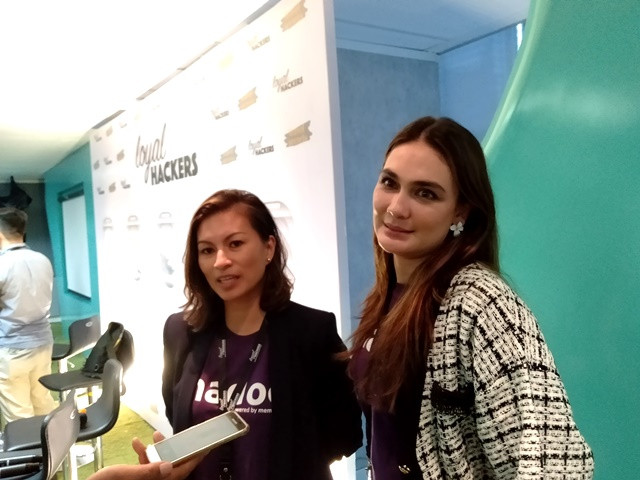 Traveling Murah ala Luna Maya