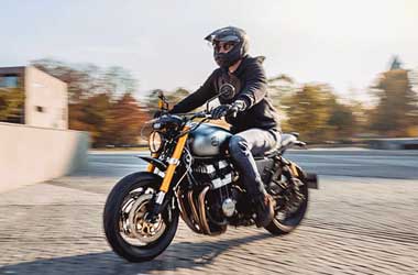 Honda CB750 Scrambler Khusus Perkotaan