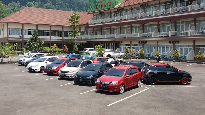 Suka Cita HUT Ke-1 TEVCI Banyumas Raya