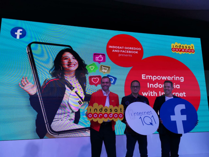 Indosat Gandeng Facebook Gelar Internet 1O1