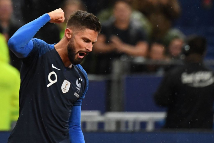 Deschamps Sarankan Giroud Hengkang pada Januari