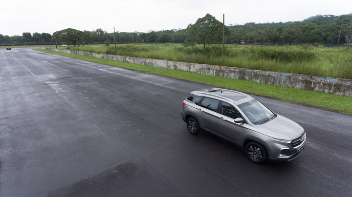 Wuling Almaz Jadi Mobil Terbaik 2019 Versi Wartawan Otomotif