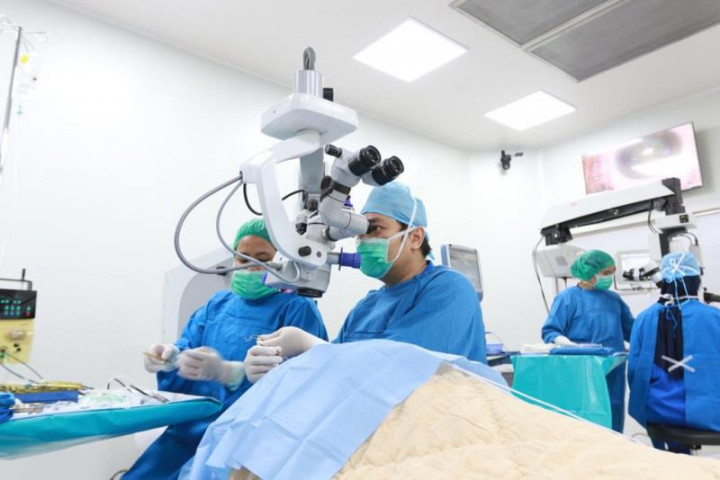 Menekan Angka Kebutaan dengan Operasi Katarak Gratis