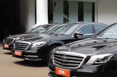 Intip Spesifikasi Mercedes-Benz S Class dan E Class untuk Tamu Negara