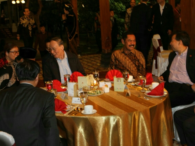 Wapres Tiongkok Nostalgia Masa Kecil di Kampung Jokowi