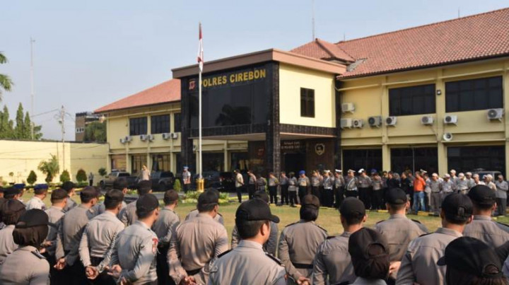 1.400 Polisi Berjaga di Cirebon Saat Pelantikan Jokowi-Ma'ruf