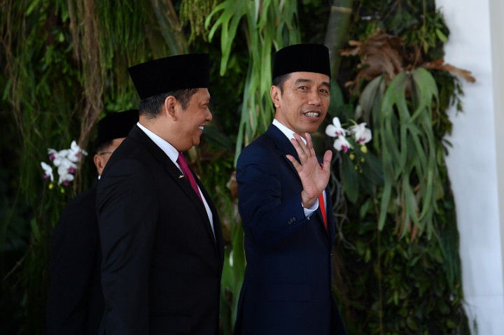 Jokowi Minta Masyarakat Dobrak Rutinitas