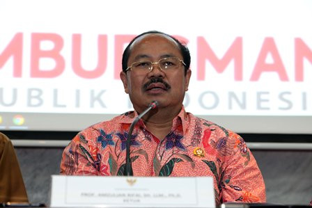 Penggunaan Bahasa Indonesia di Ruang Publik Memprihatinkan