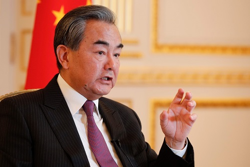 Menlu Tiongkok, Wang Yi, kecam aksi protes berujung kekerasan di Hong Kong. (Foto: AFP).