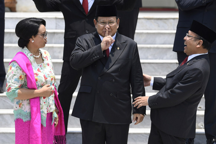 Senyum Semringah Menteri Indonesia Maju Usai Dilantik