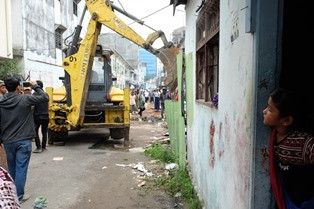 Penataan Setu Lio Akan Bongkar Bangunan Liar