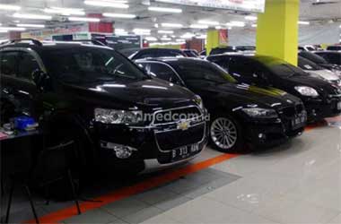 Hindari Membeli Mobil Bekas yang Odometernya Berubah