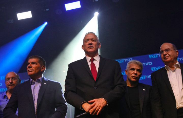 Saingan Netanyahu Terima Mandat Membentuk Pemerintah Israel