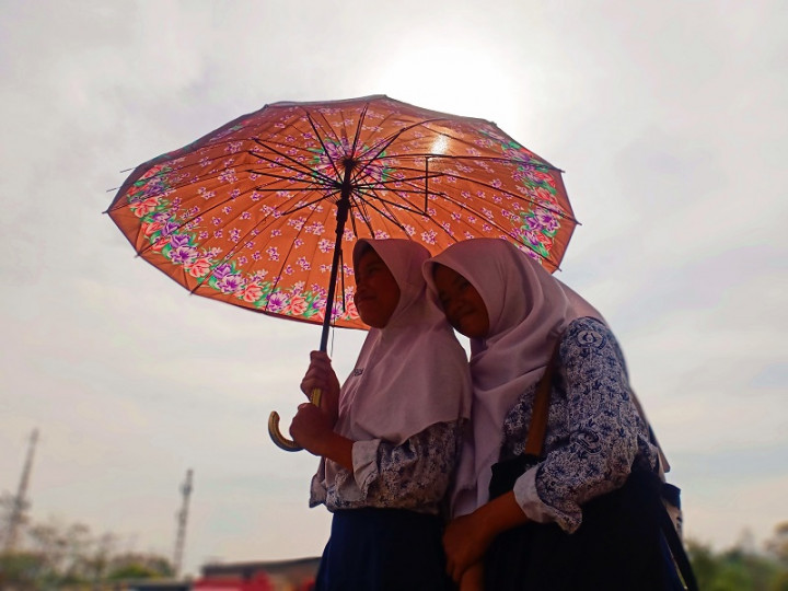 Panas Terik Akibat Gerak Semu Matahari