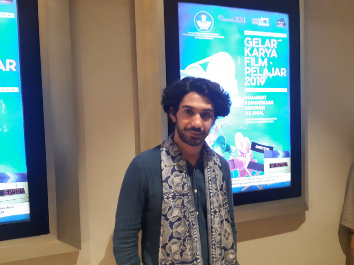 Reza Rahadian Anggap Nadiem Makarim Layak Duduki Posisi Menteri