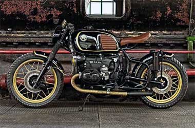 BMW R100RS 1980 Cafe Racer Unik Ini Berawal dari Hobi