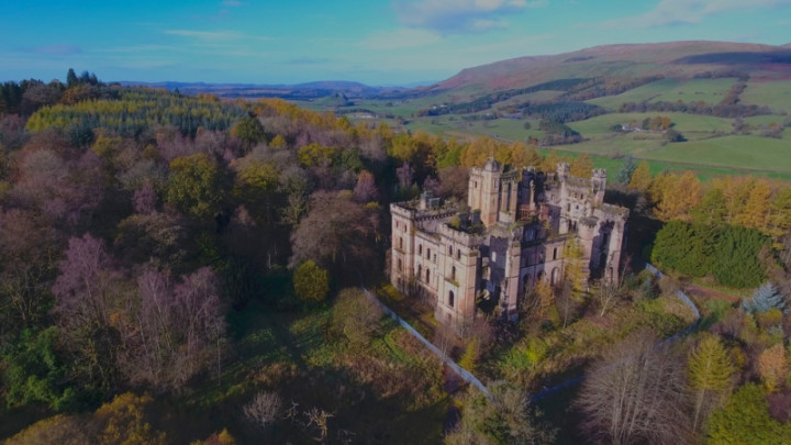 Terbengkalai, 5 Bangunan Mewah Justru Menyeramkan