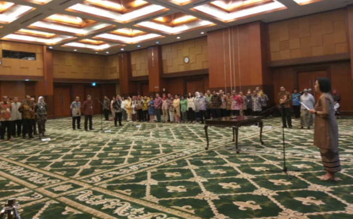 Sri Mulyani Lantik Suryo Utomo sebagai Dirjen Pajak