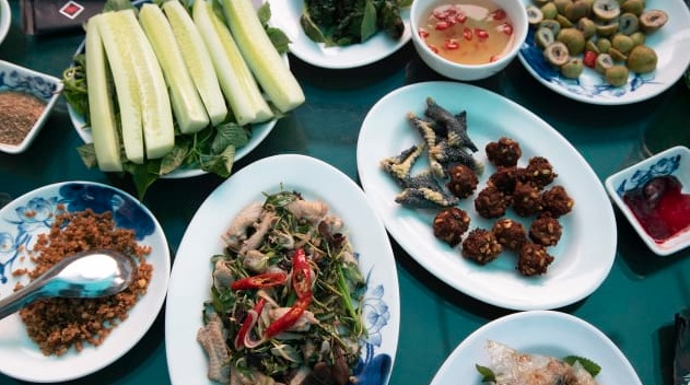 Restoran Ular di Hanoi untuk Petualang Kuliner