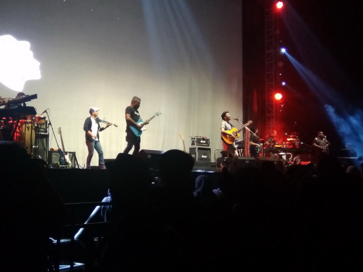 Glenn Fredly Siapkan Konser 25 Tahun Bermusik