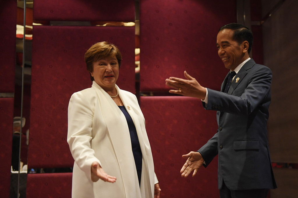 Jokowi Bertemu Direktur Pelaksana IMF di KTT ASEAN