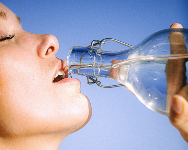 Pentingnya Mencuci Botol Minum