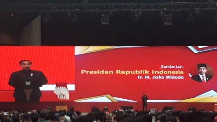 Jokowi Geram Gara-gara Cangkul