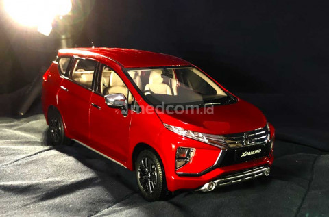 Mitsubishi Xpander Diecast