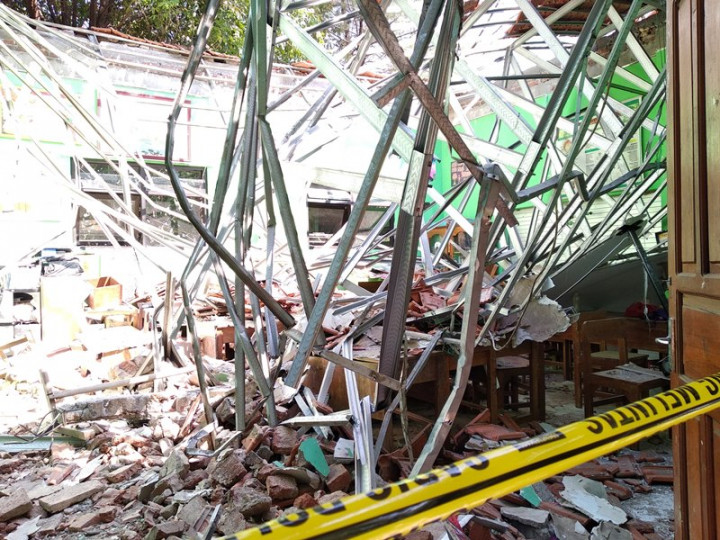 Polisi Sandingkan Kesaksian dengan Hasil Lab SDN Gentong