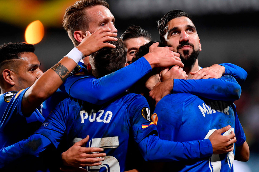 Sevilla Menang Telak 5-2 Atas Dudelange