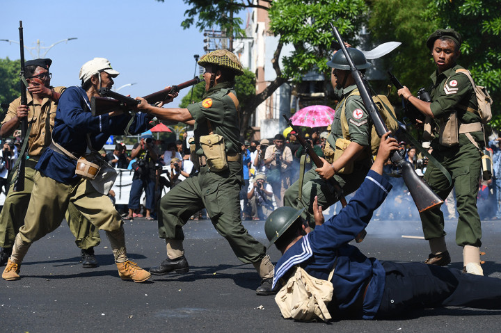 Ribuan Peserta Meriahkan Parade Surabaya Juang