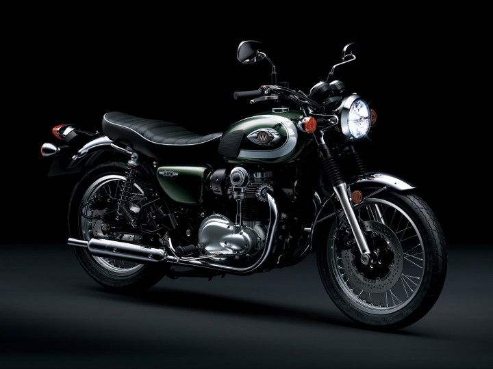 Kawasaki W800 yang Kental Gaya Big Bike Jepang