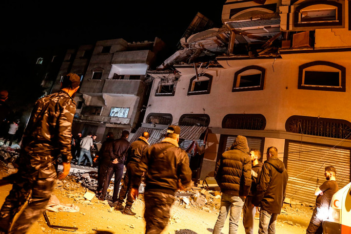 Israel Serbu Rumah Komandan Militan Palestina di Gaza