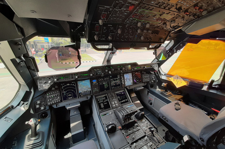 Mengintip Isi Pesawat Angkut A400M Milik AU Inggris