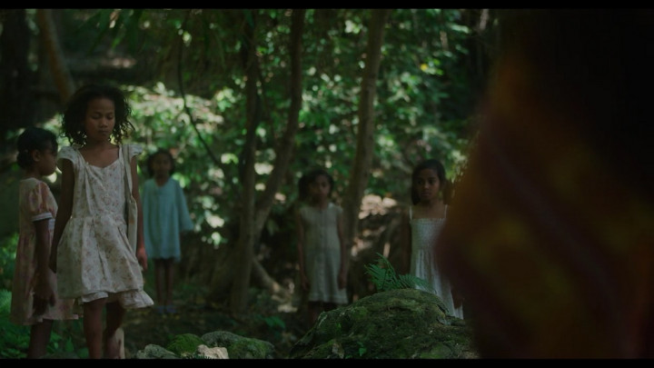 Mantra Vutura Bawa Pesan Membela Anak dalam Video Musik Bank of The River