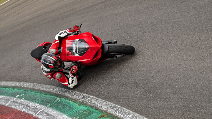 Ducati Panigale V2 nan Jinak