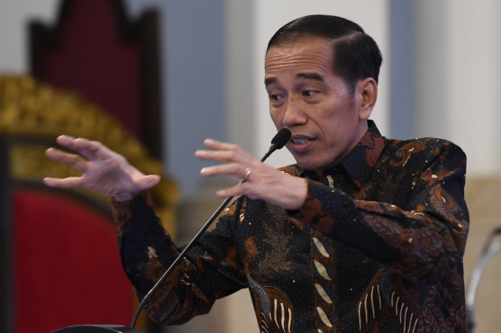 Serahkan DIPA 2020, Jokowi Perintahkan Menteri Segera Mulai Lelang